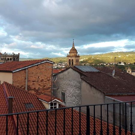 Apartamento Con Terraza En El Casco Historico Ourense Exteriér fotografie