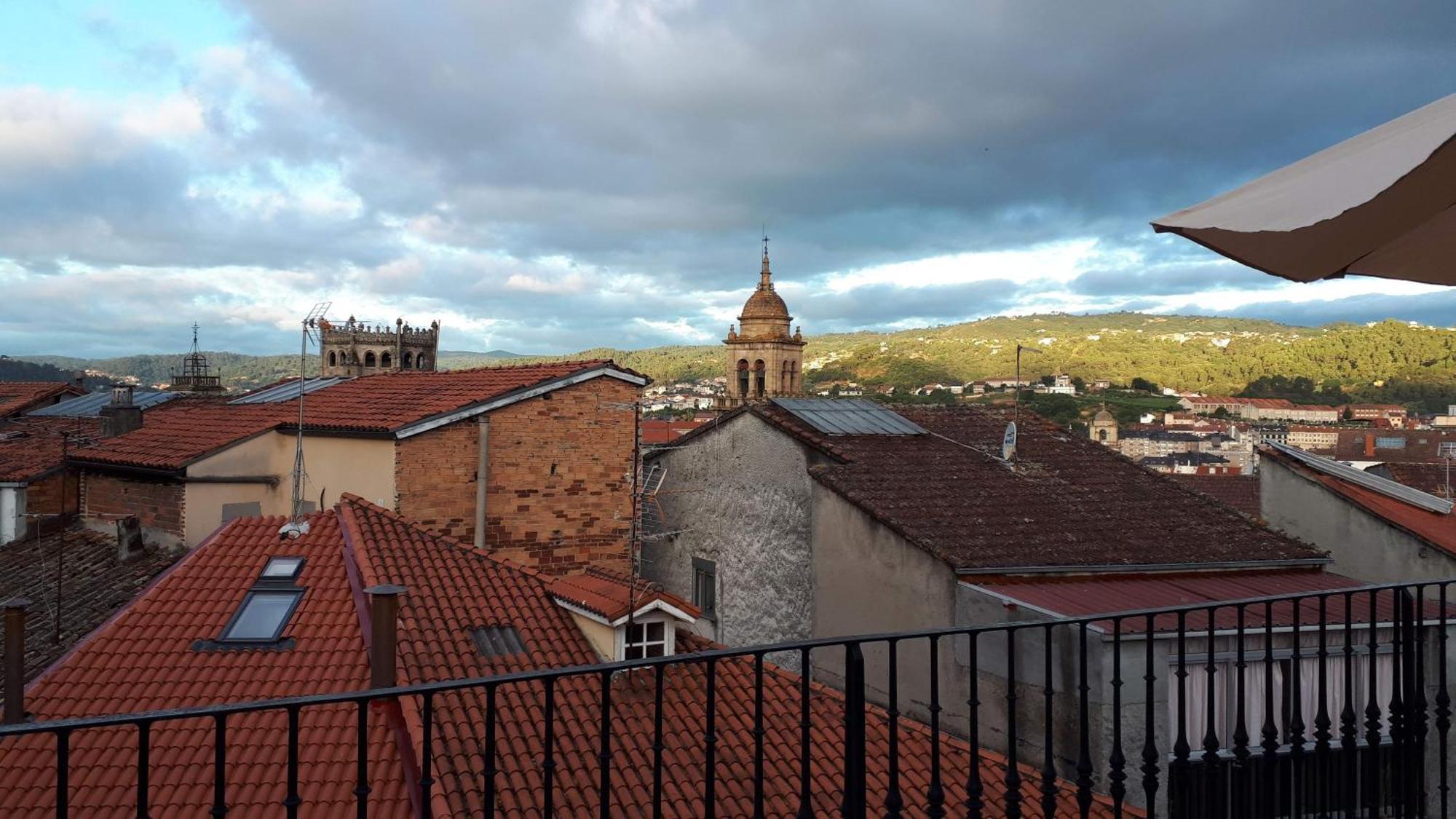 Apartamento Con Terraza En El Casco Historico Ourense Exteriér fotografie